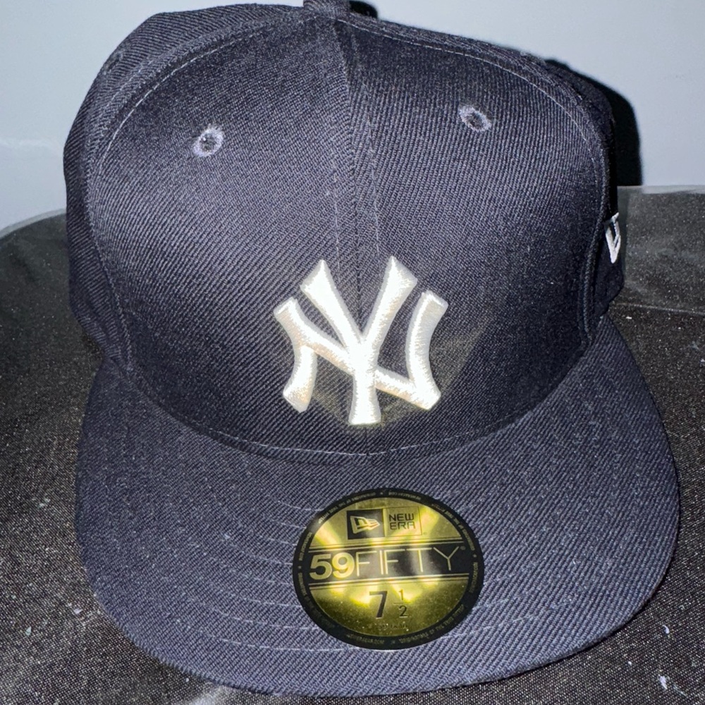 NWT / New Era / NY YANKEES Fitted Hat / 7 1/2